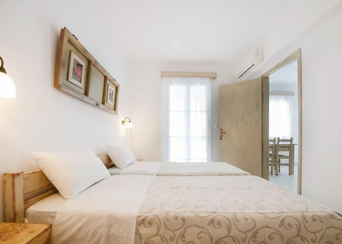 Fragias Studios & Apartments 4*