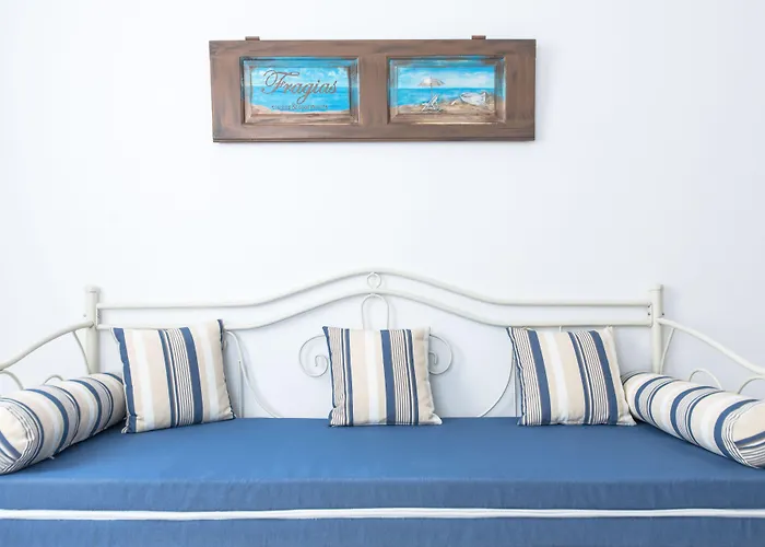 Fragias Hotel - Quiet Downtown, 2 Min Walk To Naxos Town Naxos City