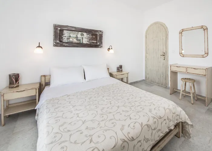 מלון דירות Fragias Studios & Apartments