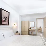 Aparthotel Fragias Studios & Apartments 4*