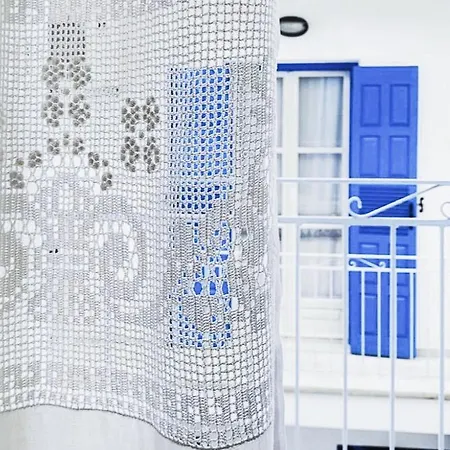 Aparthotel Fragias & 3*