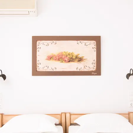 Fragias Studios&apartments 4*