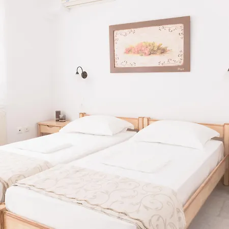 Fragias Studios&apartments Naxos City