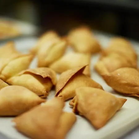 Fragias & Apart-hotel 3*