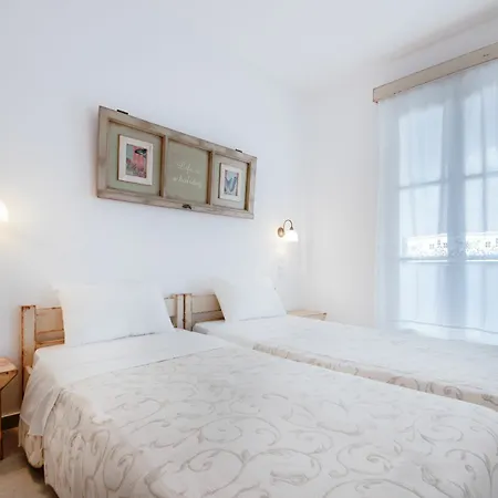 Lejlighedshotel Fragias & 2*