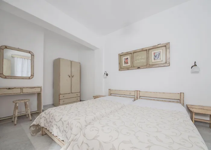 Fragias Studios & Apartments Apartmanhotel 4*