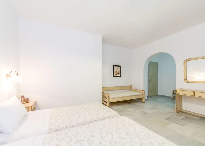 Aparthotel Fragias Studios & Apartments 4*