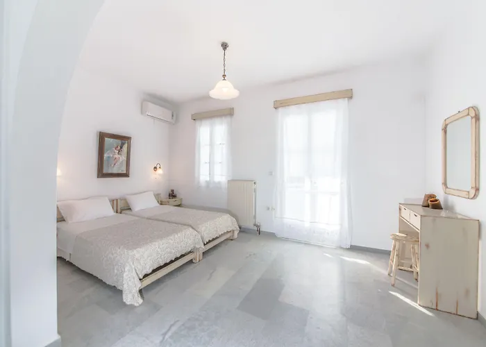 Fragias Studios & Apartments Aparthotel Naxos City