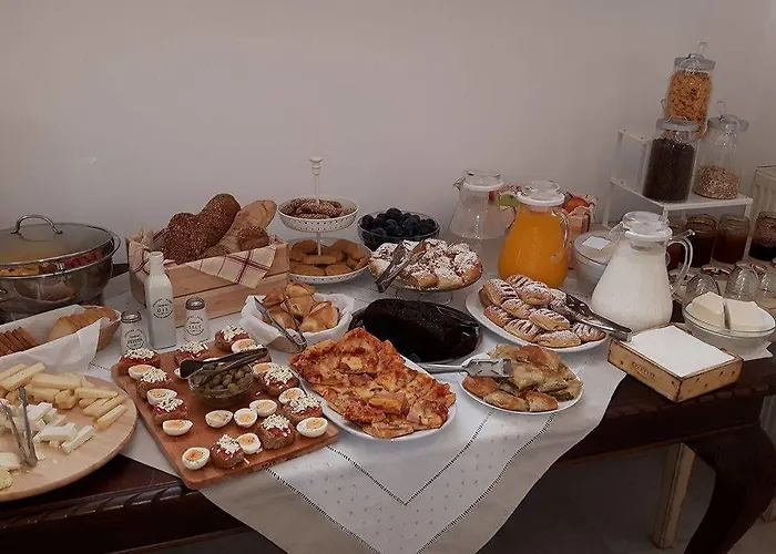 Fragias Studios & Apartments Aparthotel 4*