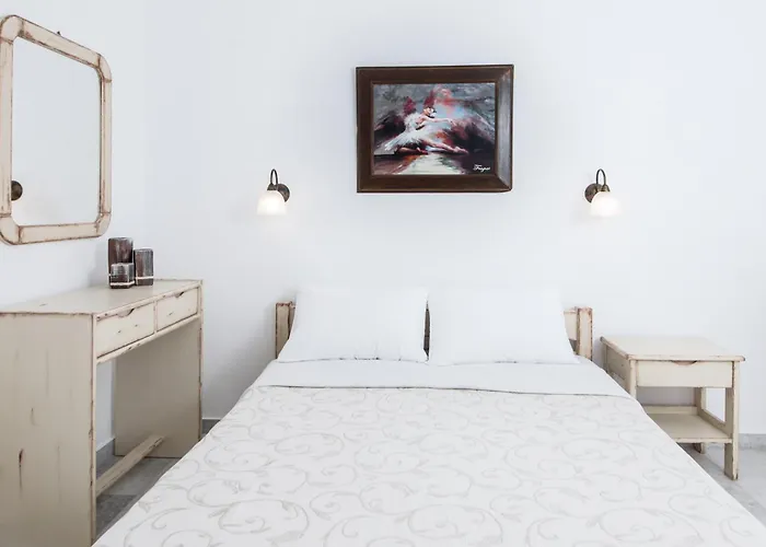 Fragias Studios & Apartments 4*