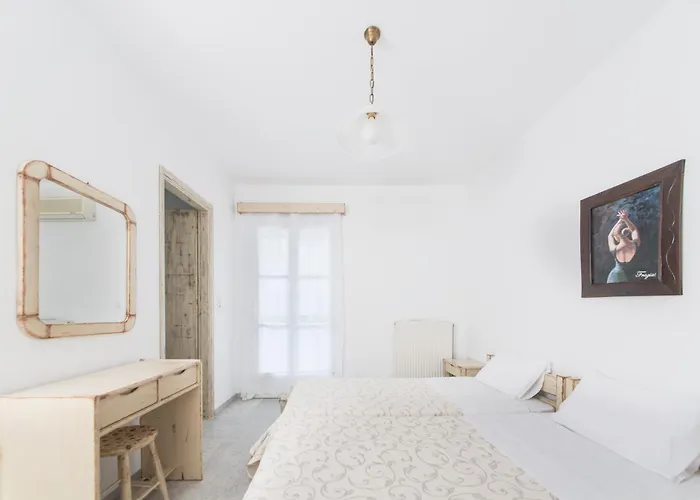 Fragias Studios & Apartments Naxos City