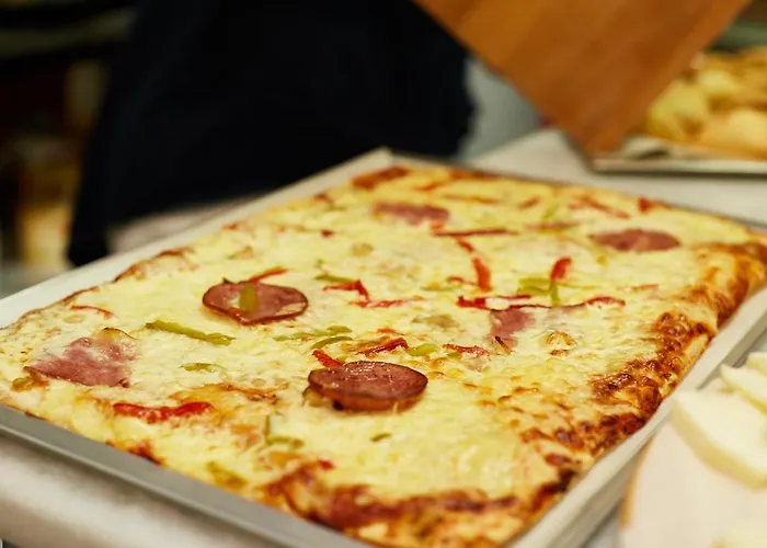 Fragias Hotel - Quiet Downtown, 2 Min Walk To Naxos Town 3*